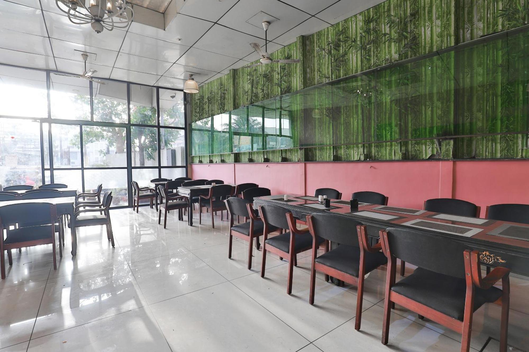 OYO 14549 Hotel Lotus Residency Daman Exterior foto