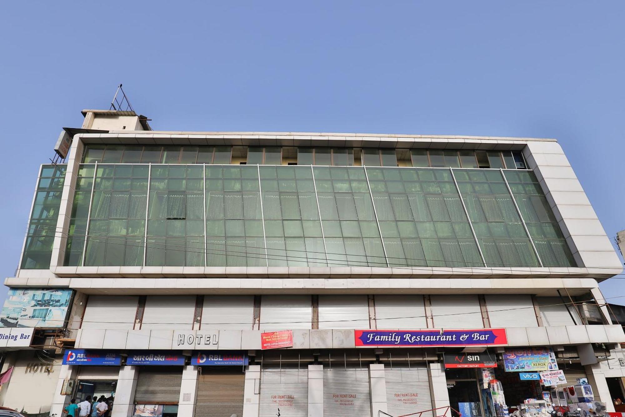 OYO 14549 Hotel Lotus Residency Daman Exterior foto